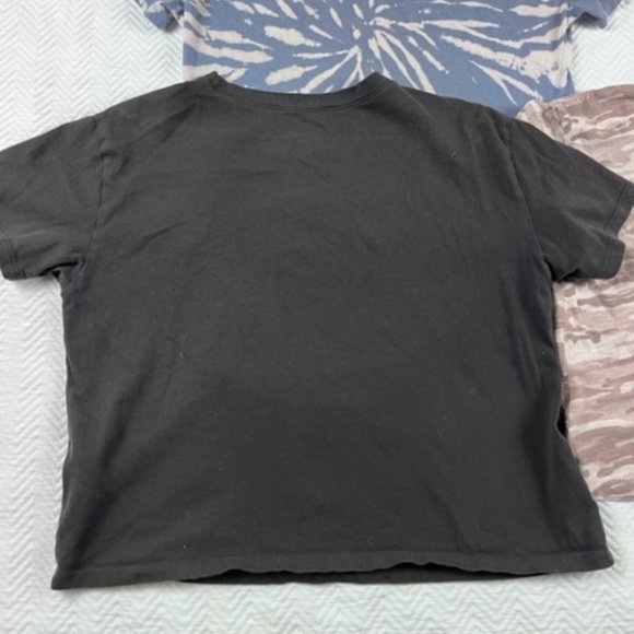 Cropped Tees - Picture 8 of 11